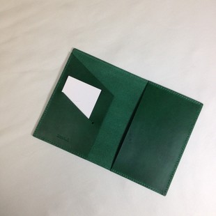 Passport Case / Green